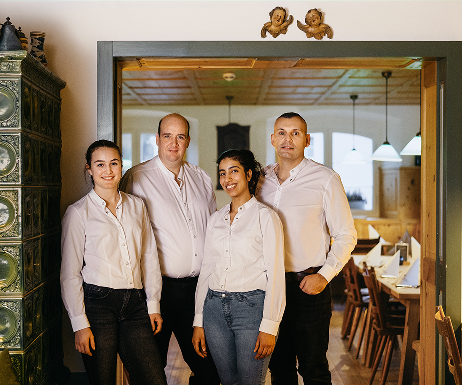 Das Restaurant Team im Hofgut Farny